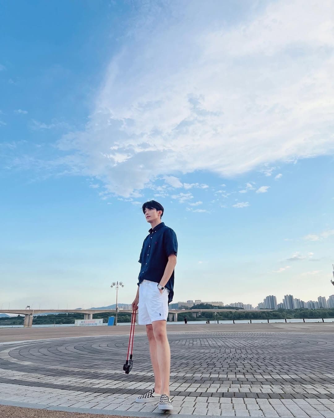 어제 하늘☁️

-220716