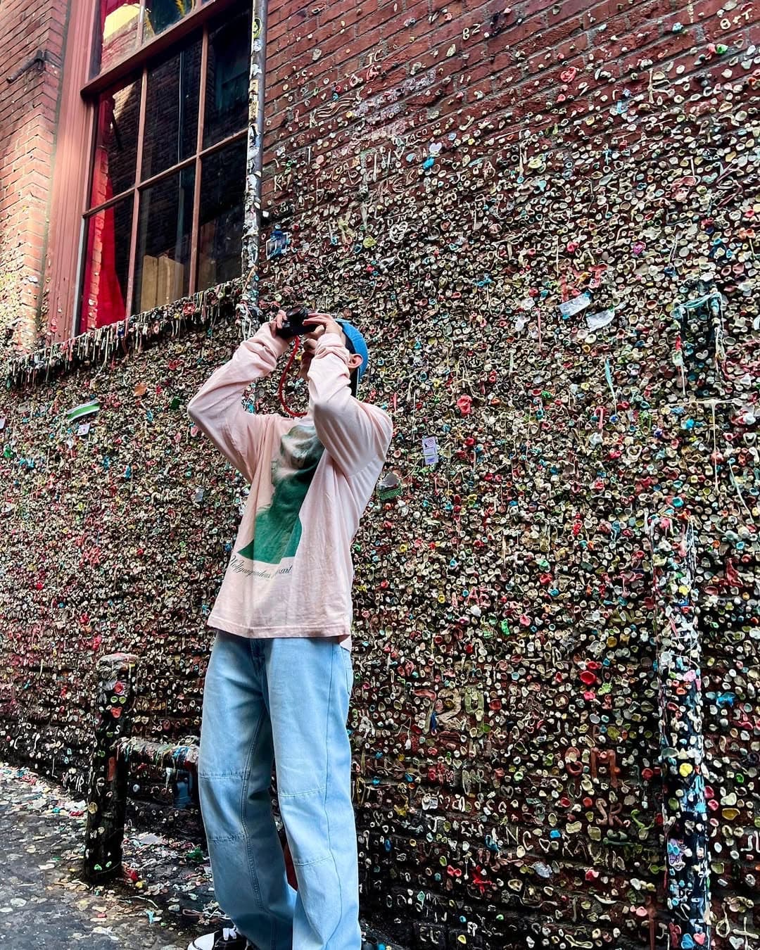 The Gum Wall🫧

-220814