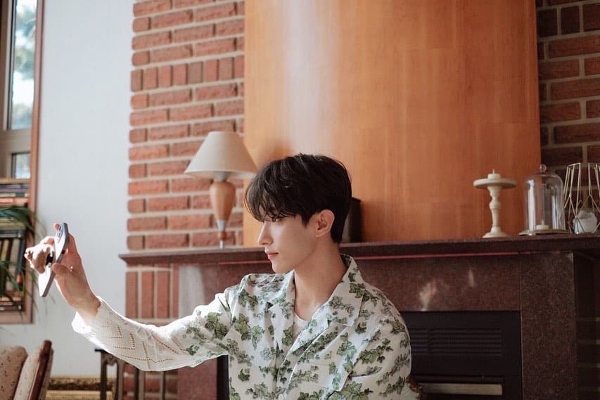 Behind 📸

#210708