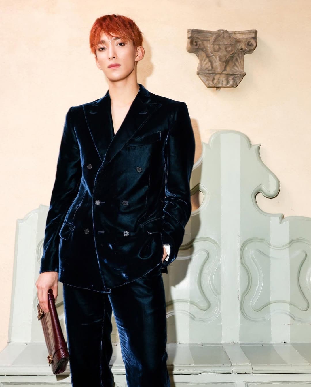 BALLY🖤@bally @rhuigi

-230226